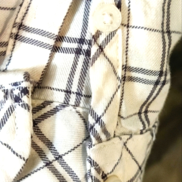***Abercrombie & Finch Wrapped Blouse Checkered Tie Shirt (XS) - Picture 3 of 6